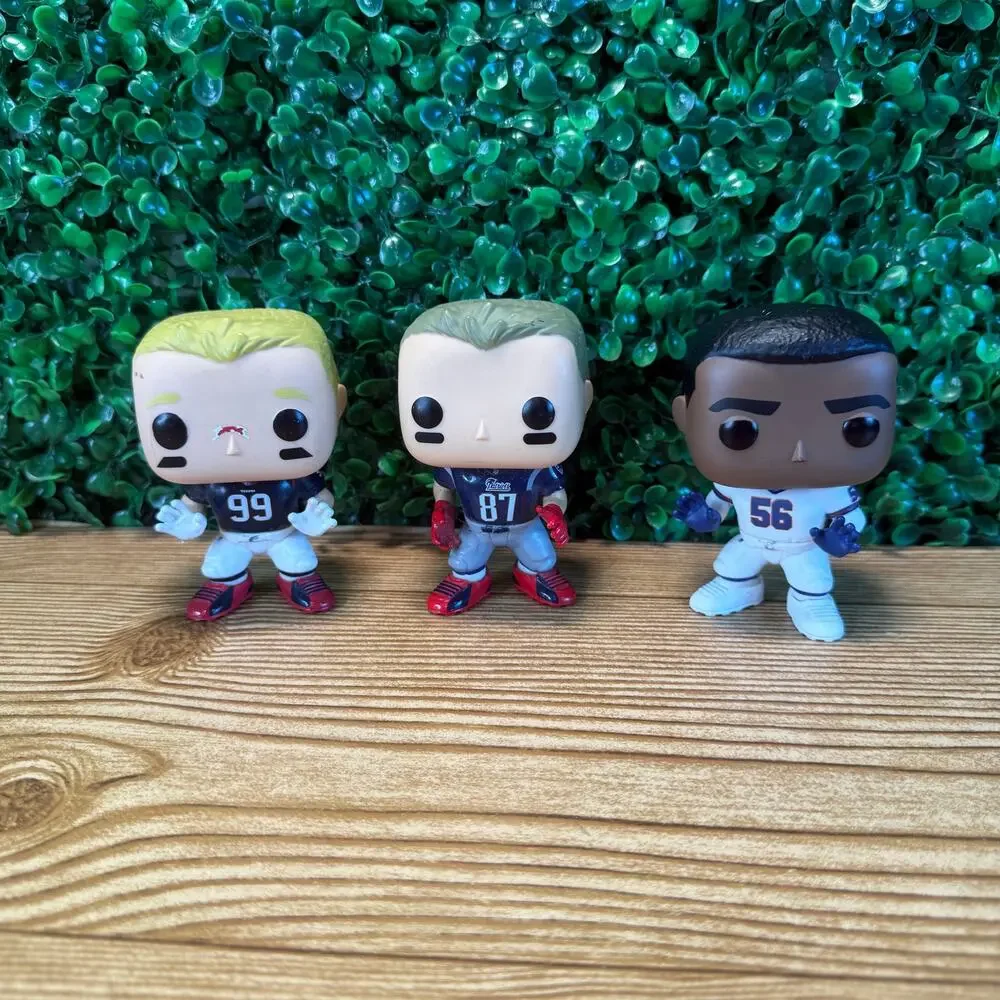 Bundle of Football Funko Pops JJ WattRob Gronkowsk Lawrence Taylor Vinyl Figure